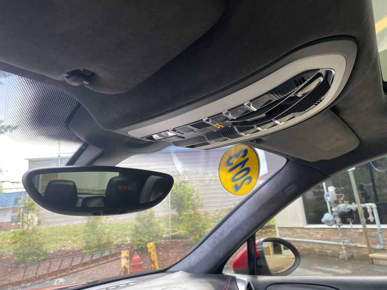 Porsche Cayenne GTS 2013
