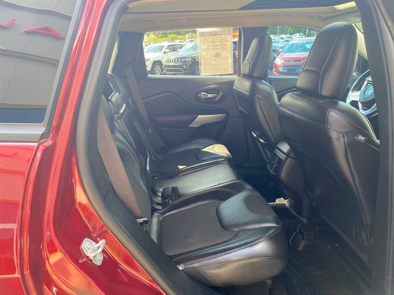 Jeep Cherokee Trailhawk 4WD 2018