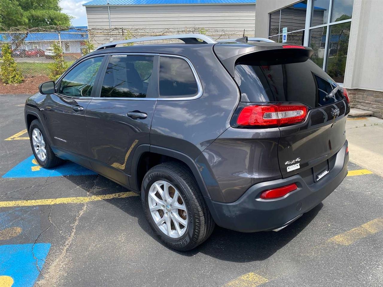Jeep Cherokee Latitude 4WD 2016