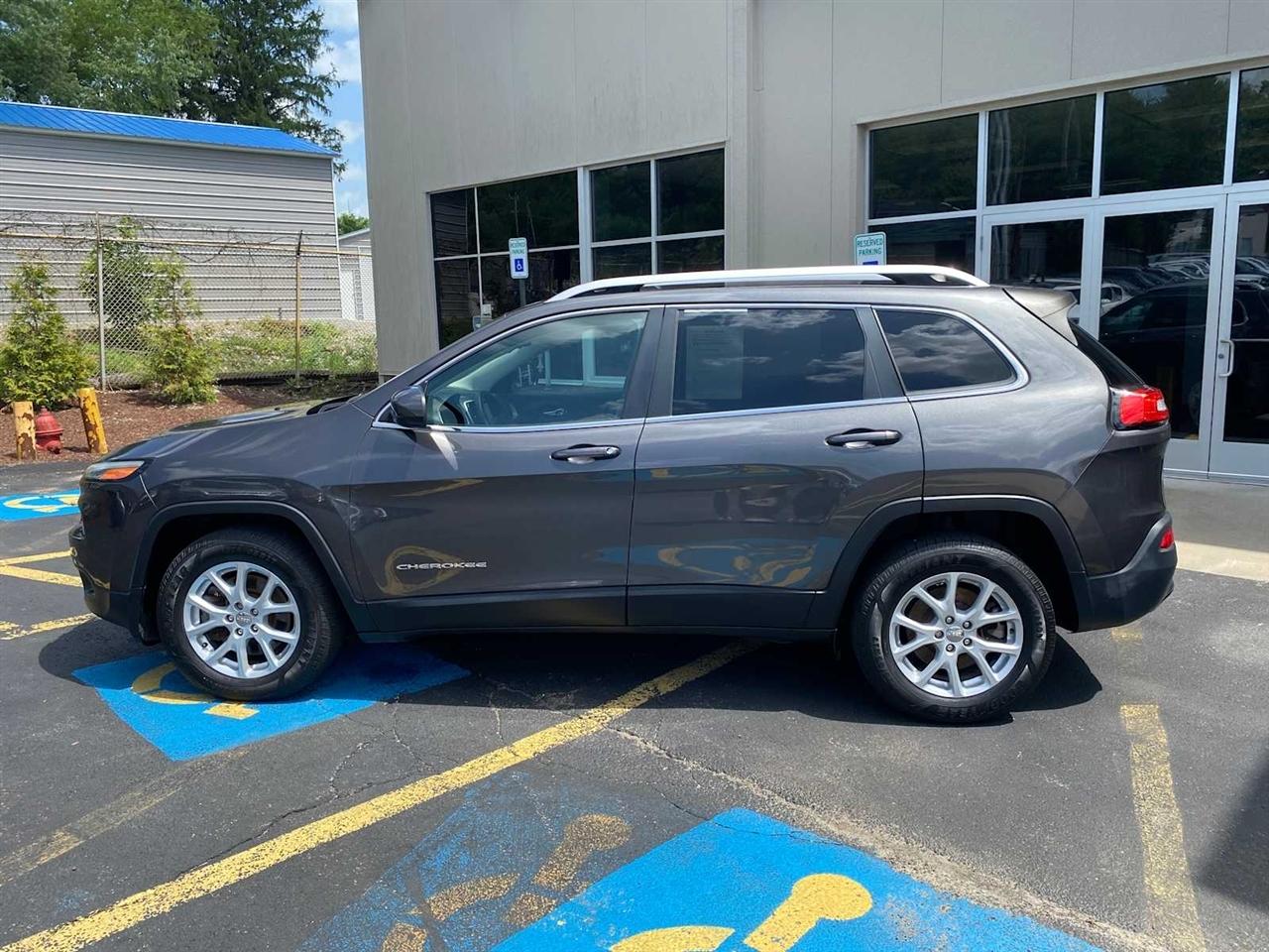 Jeep Cherokee Latitude 4WD 2016