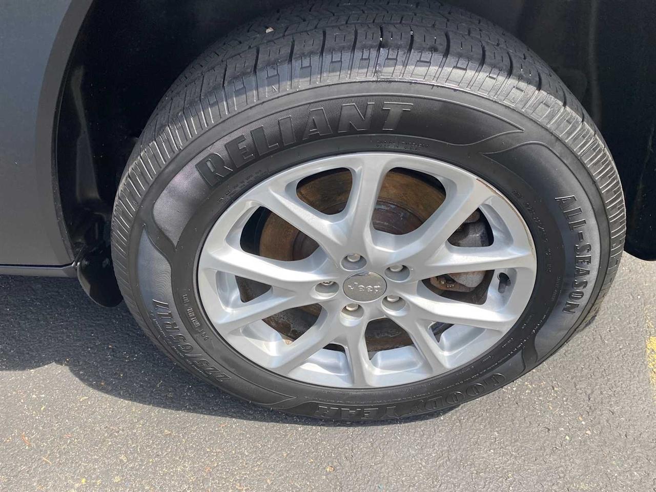 Jeep Cherokee Latitude 4WD 2016