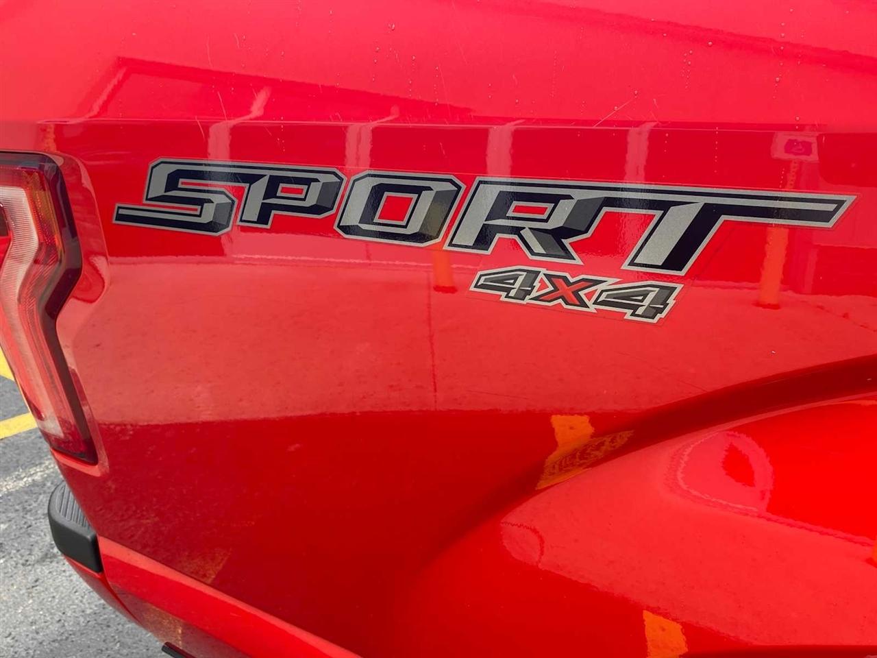 Ford F-150 XL SuperCrew 5.5-ft. Bed 4WD 2015