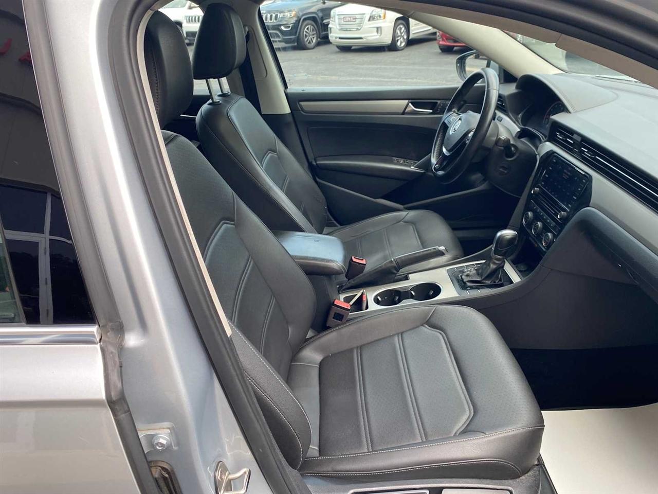 Volkswagen Passat SE 2020