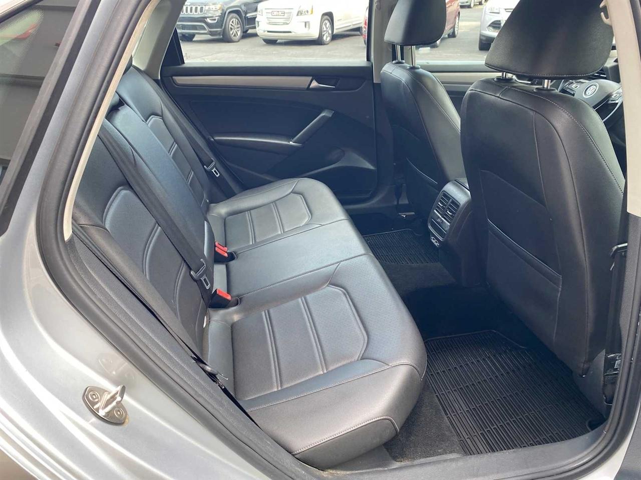 Volkswagen Passat SE 2020