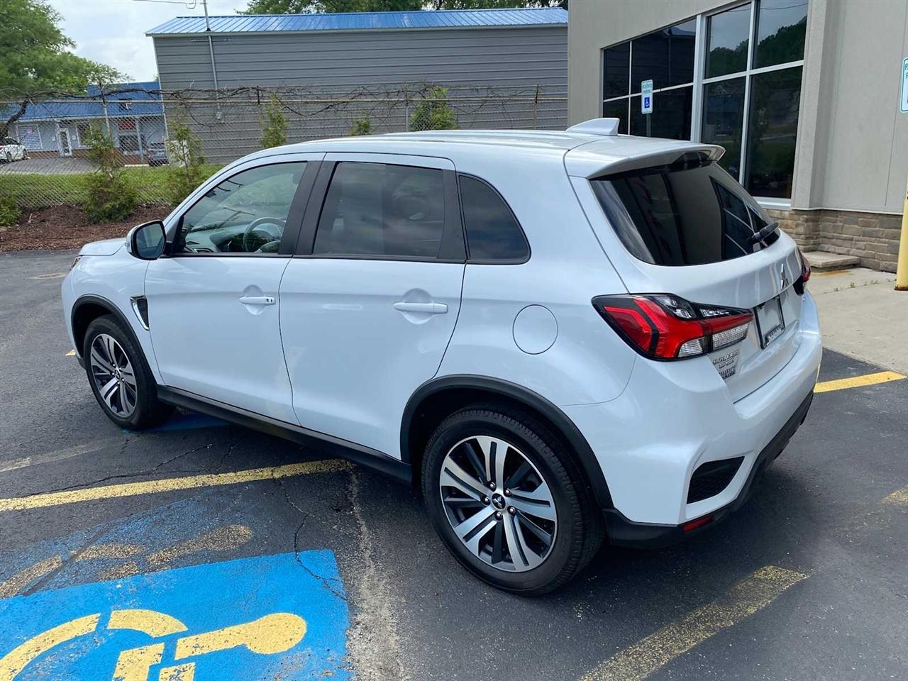 Mitsubishi Outlander Sport 2.0 ES 4WD 2023