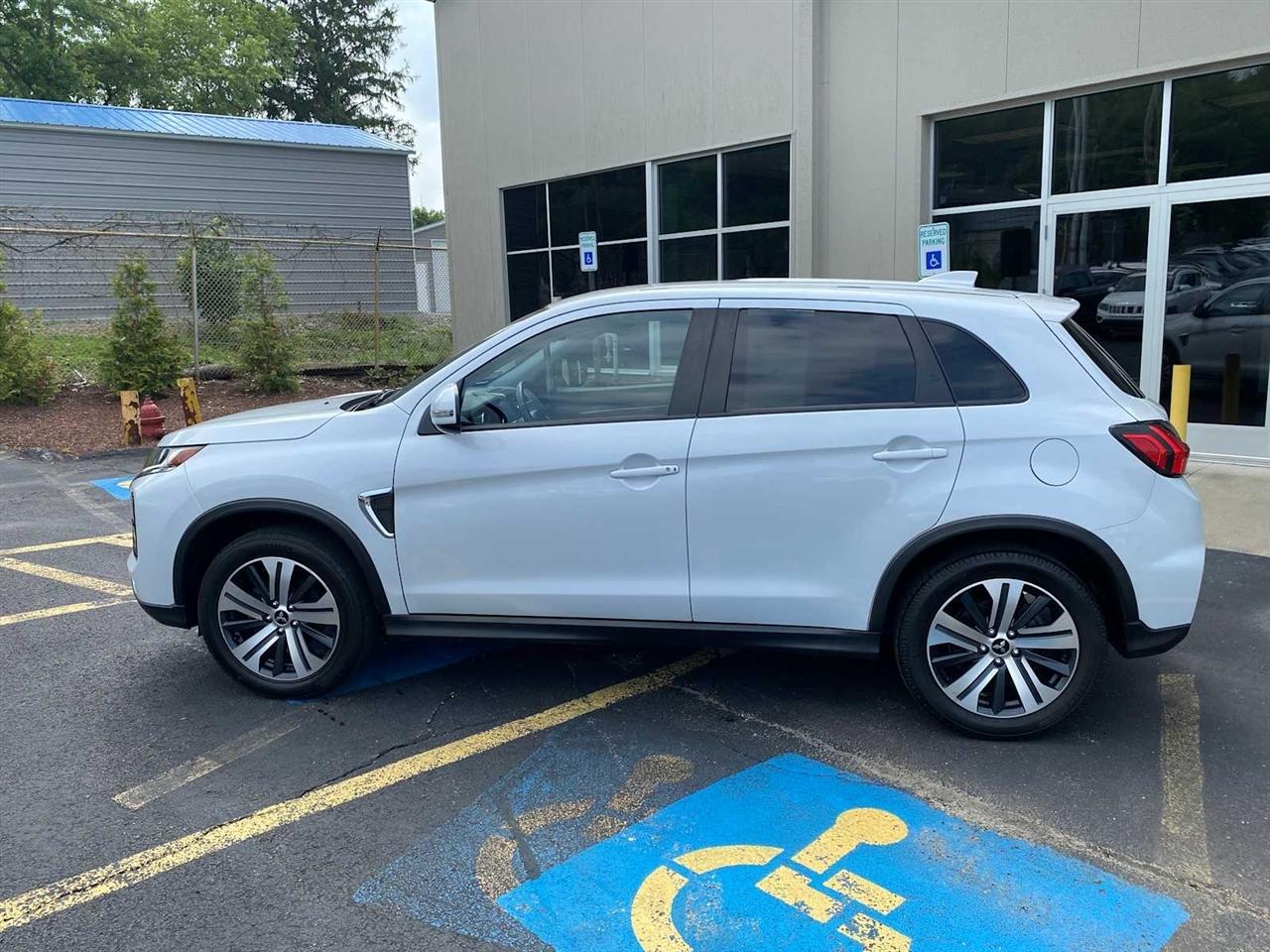 Mitsubishi Outlander Sport 2.0 ES 4WD 2023