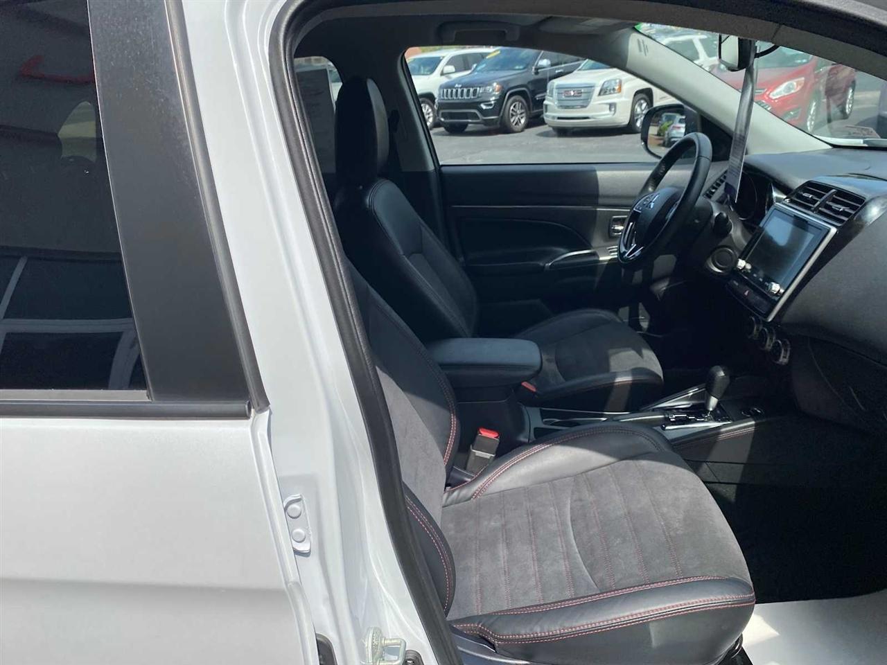 Mitsubishi Outlander Sport 2.0 ES 4WD 2023