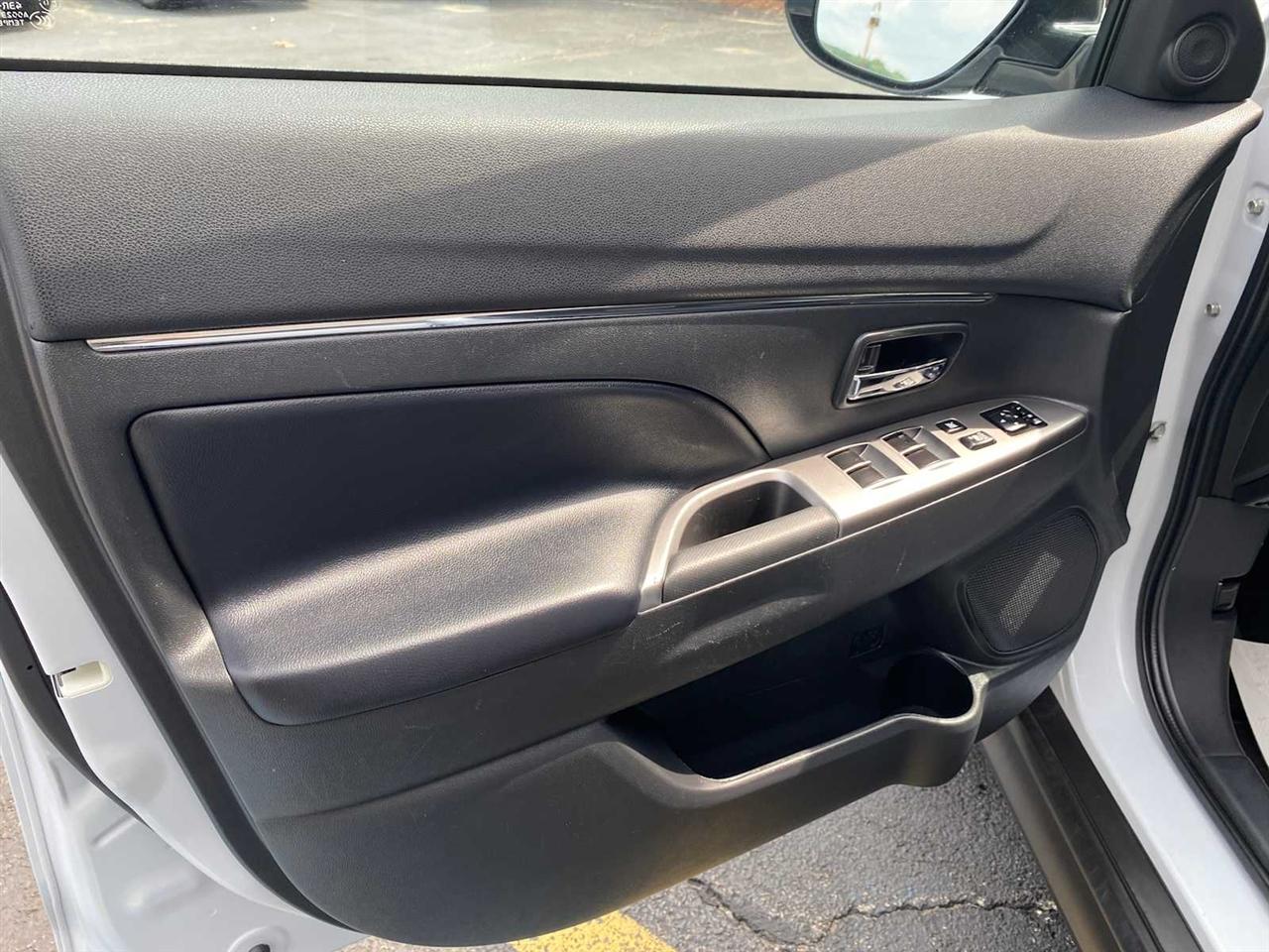 Mitsubishi Outlander Sport 2.0 ES 4WD 2023