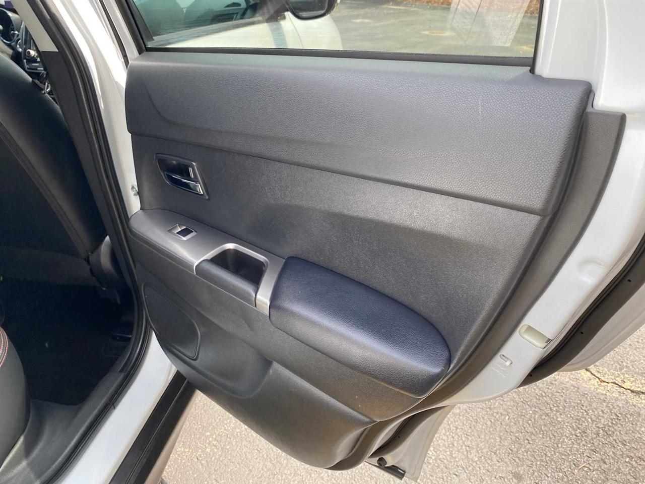 Mitsubishi Outlander Sport 2.0 ES 4WD 2023