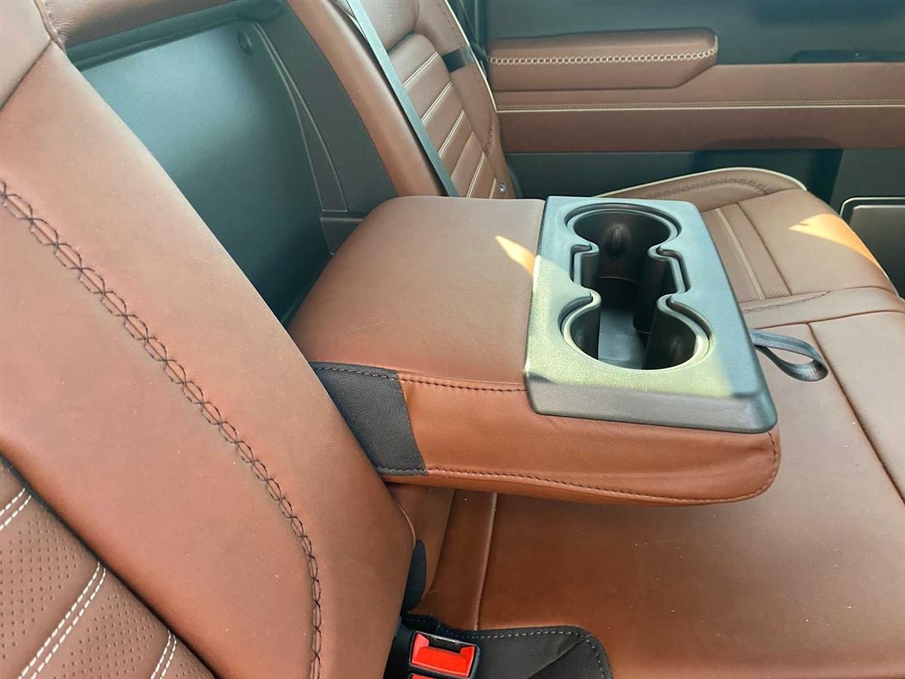 GMC Sierra 1500 Denali Ultimate Crew Cab 4WD 2024