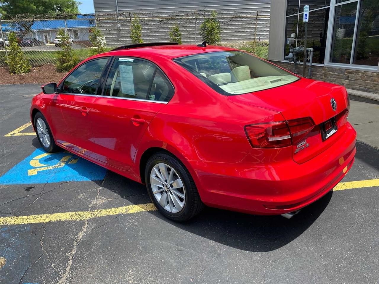 Volkswagen Jetta SE 6A 2015