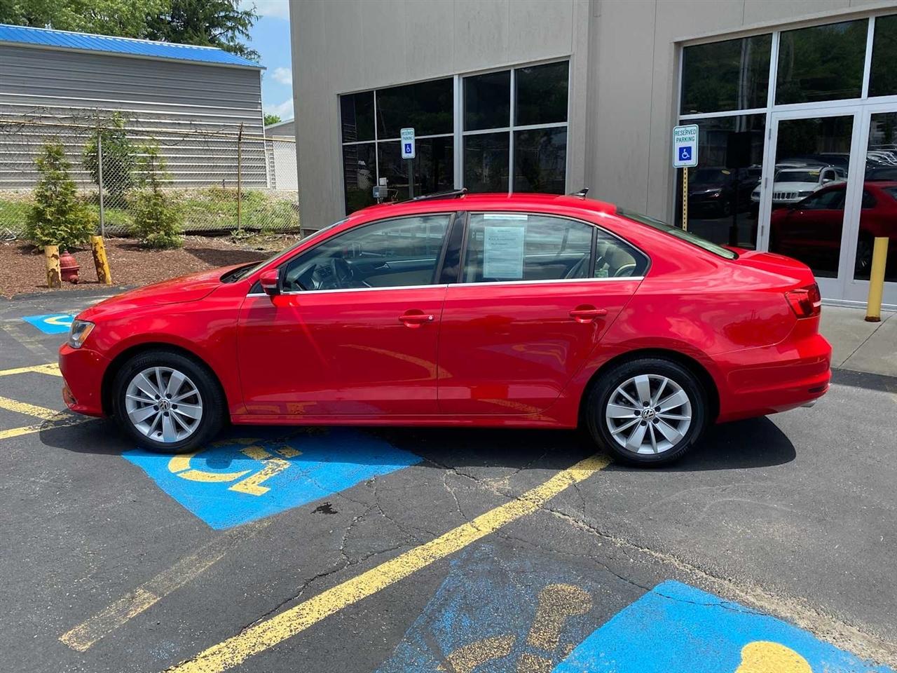 Volkswagen Jetta SE 6A 2015