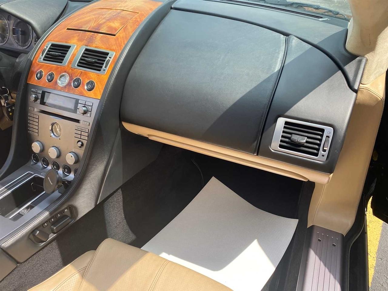 Aston Martin DB9 Volante 2007