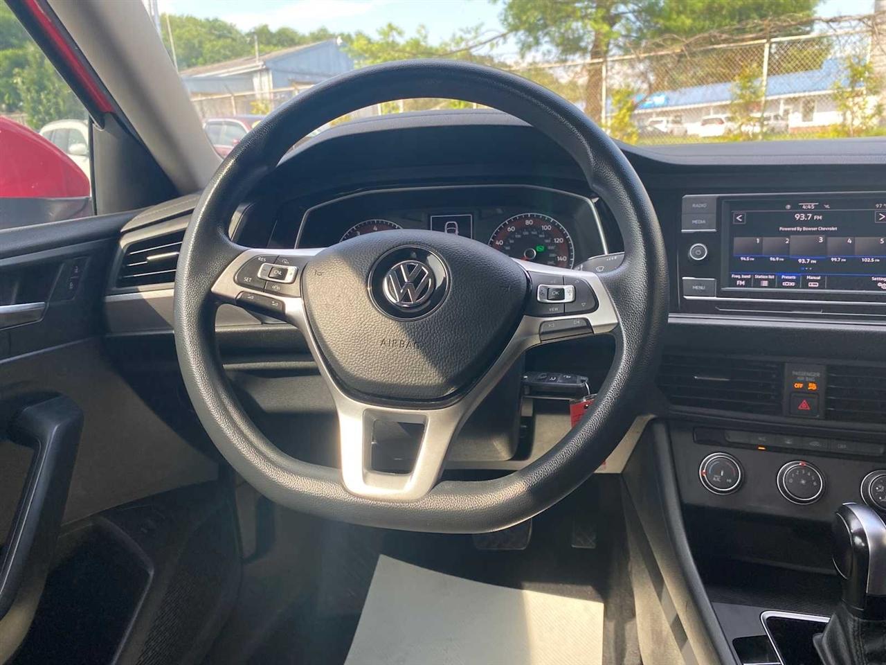 Volkswagen Jetta 1.4T S 8A 2020