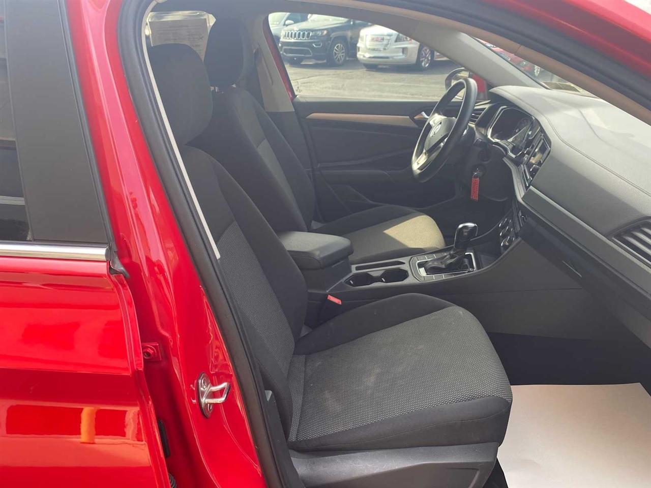 Volkswagen Jetta 1.4T S 8A 2020