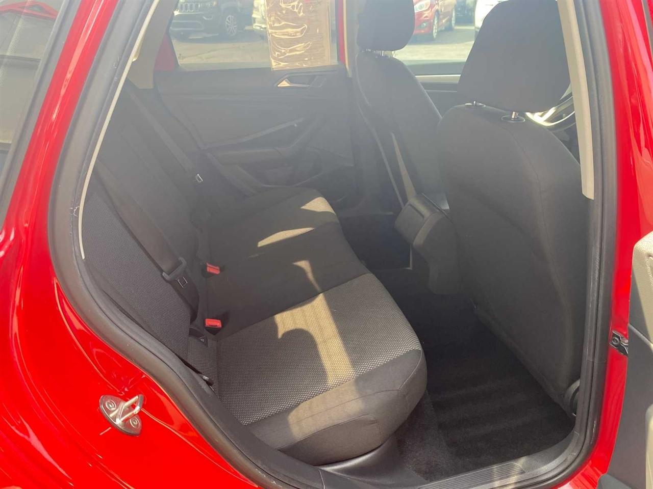 Volkswagen Jetta 1.4T S 8A 2020