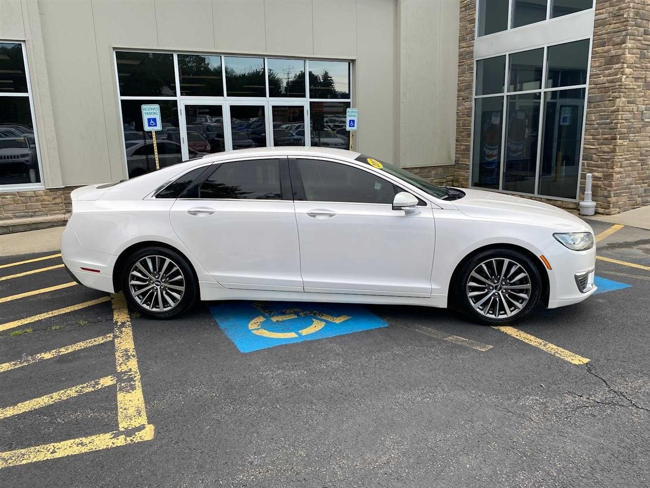 Lincoln MKZ Select FWD 2017