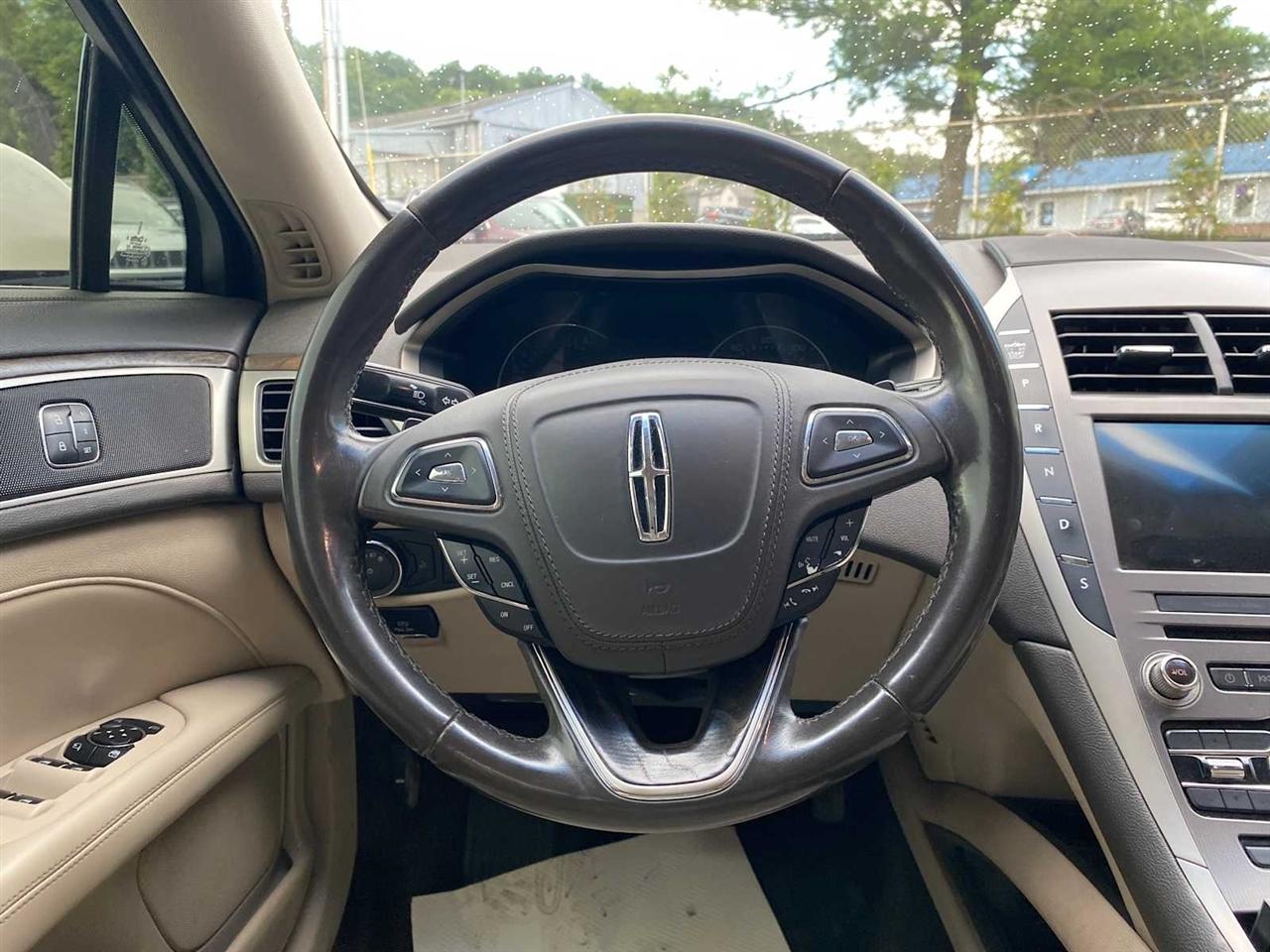 Lincoln MKZ Select FWD 2017