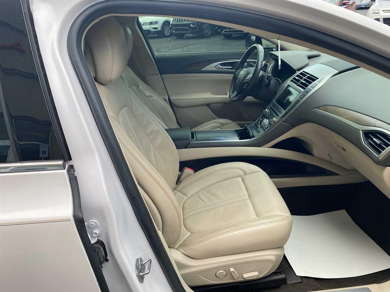 Lincoln MKZ Select FWD 2017
