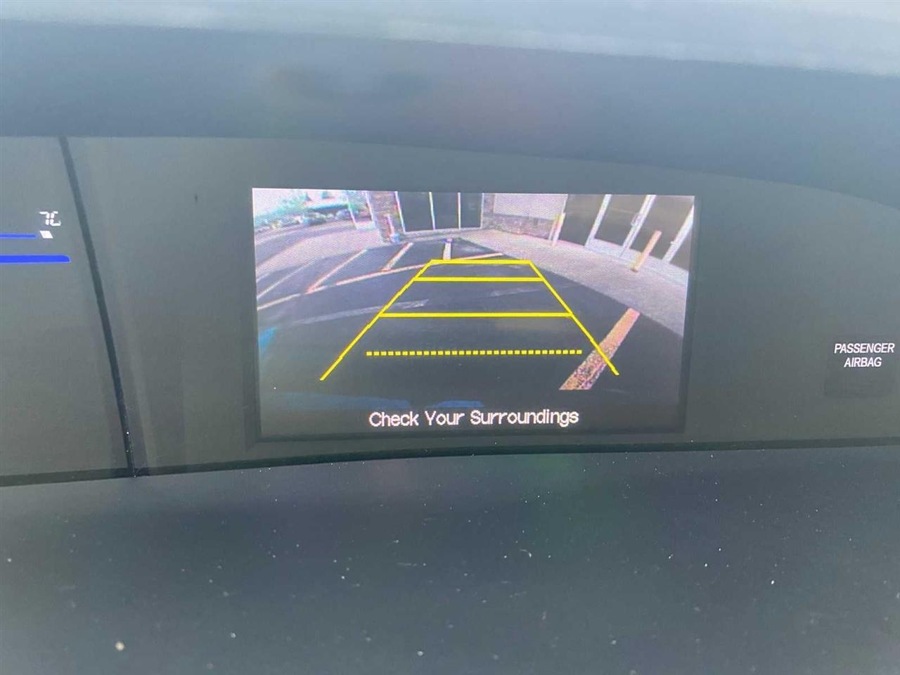 Honda Civic LX Sedan 5-Speed MT 2015