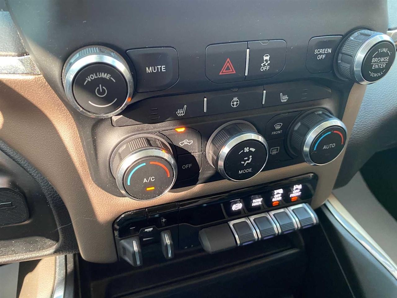 RAM 2500 Laramie Crew Cab SWB 4WD 2022