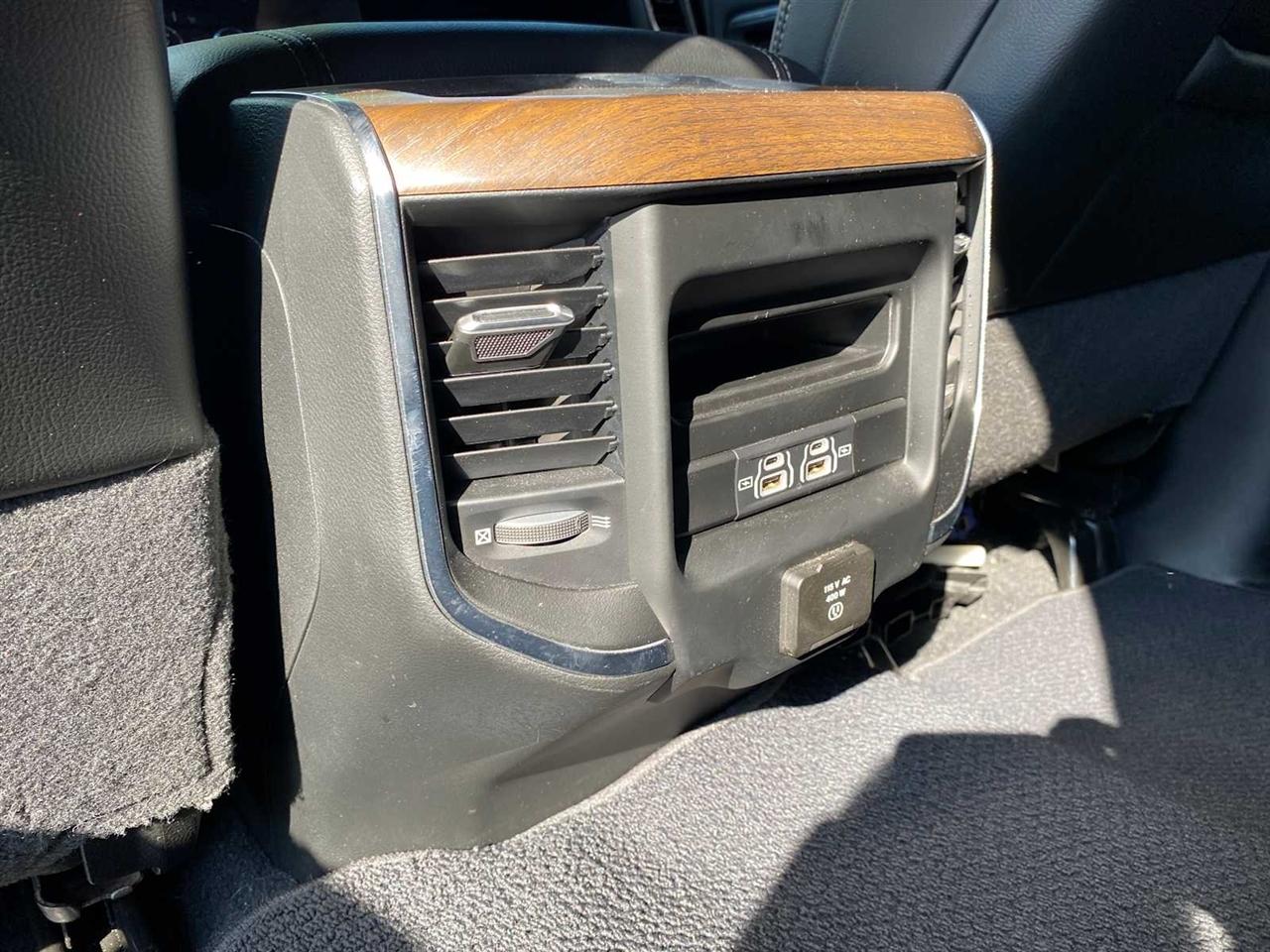 RAM 2500 Laramie Crew Cab SWB 4WD 2022