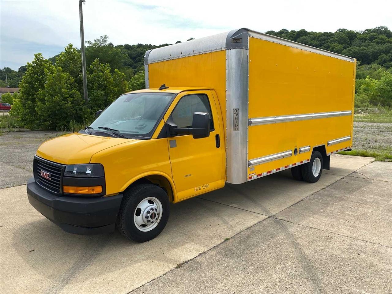 GMC Savana G3500 177 in. 2021