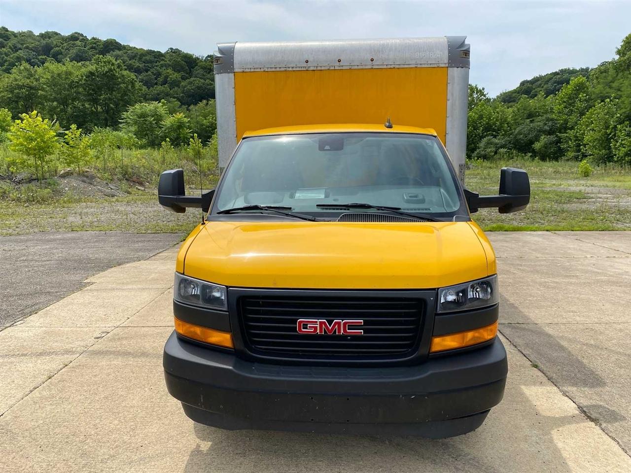 GMC Savana G3500 177 in. 2021