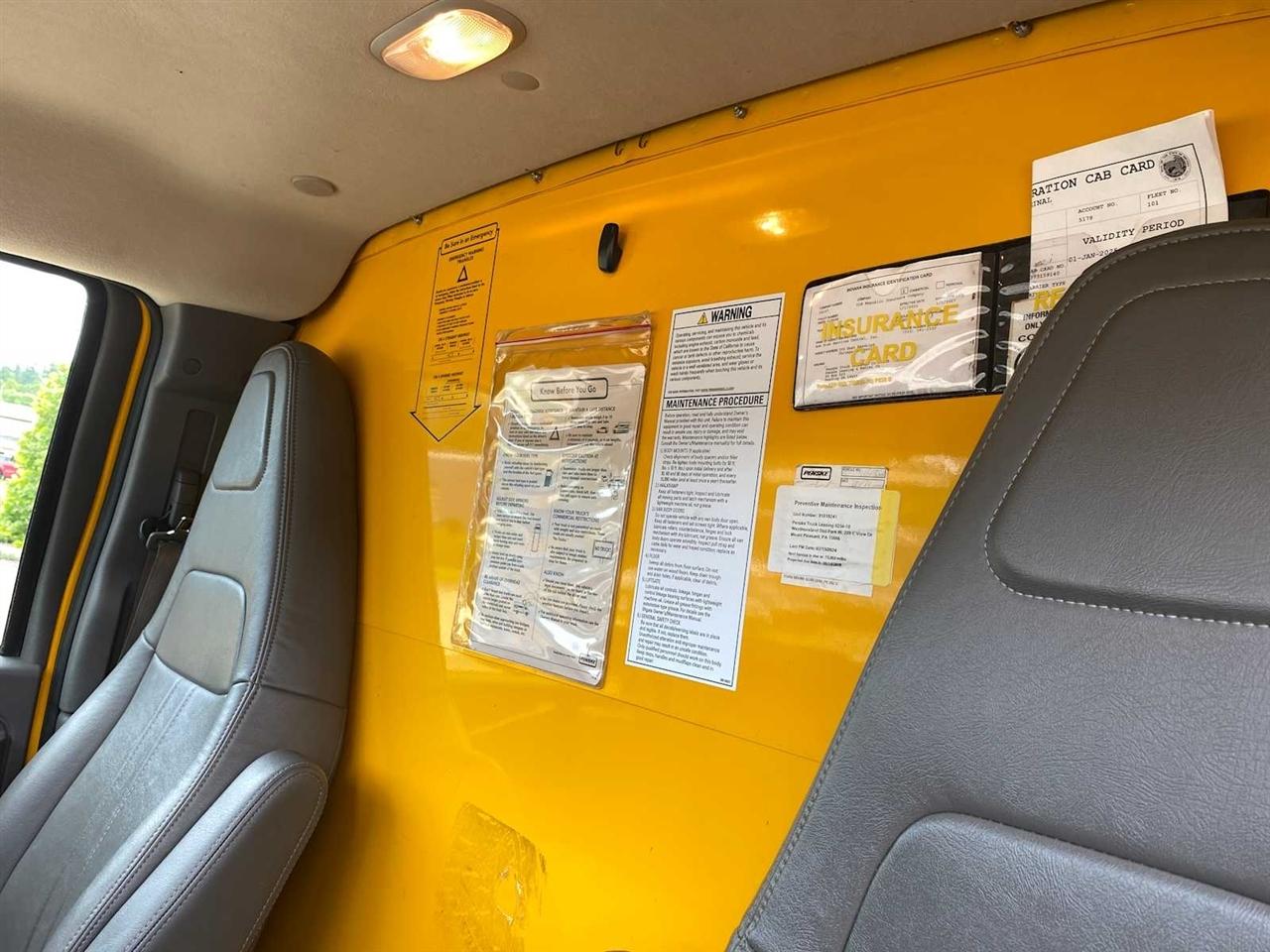 GMC Savana G3500 177 in. 2021