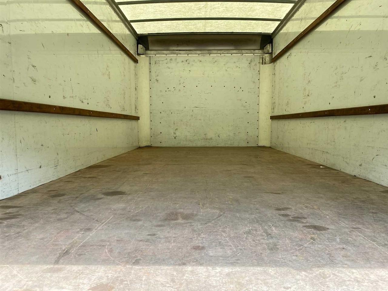 GMC Savana G3500 177 in. 2021
