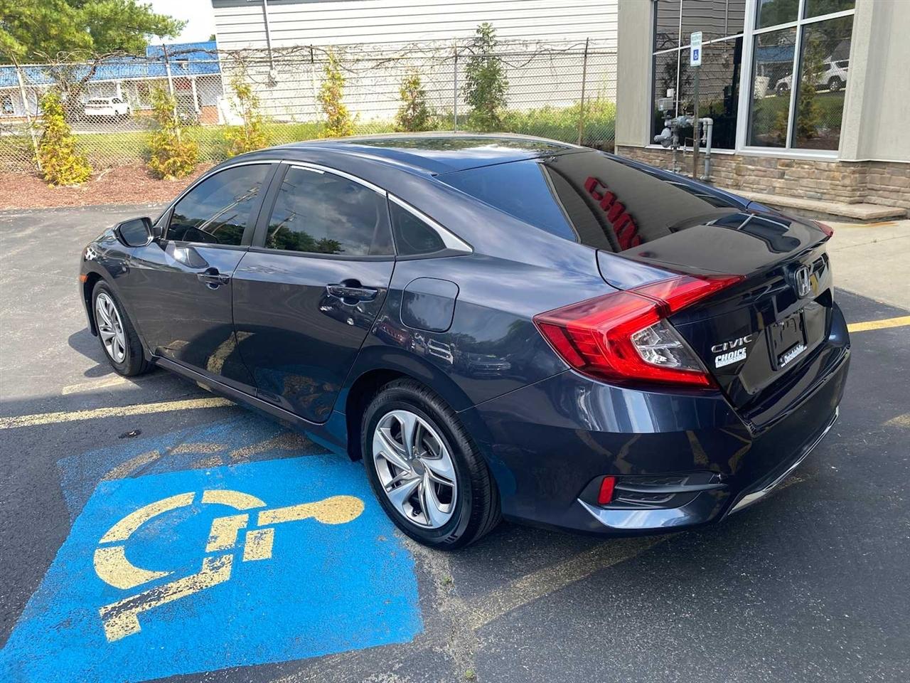 Honda Civic LX CVT 2021