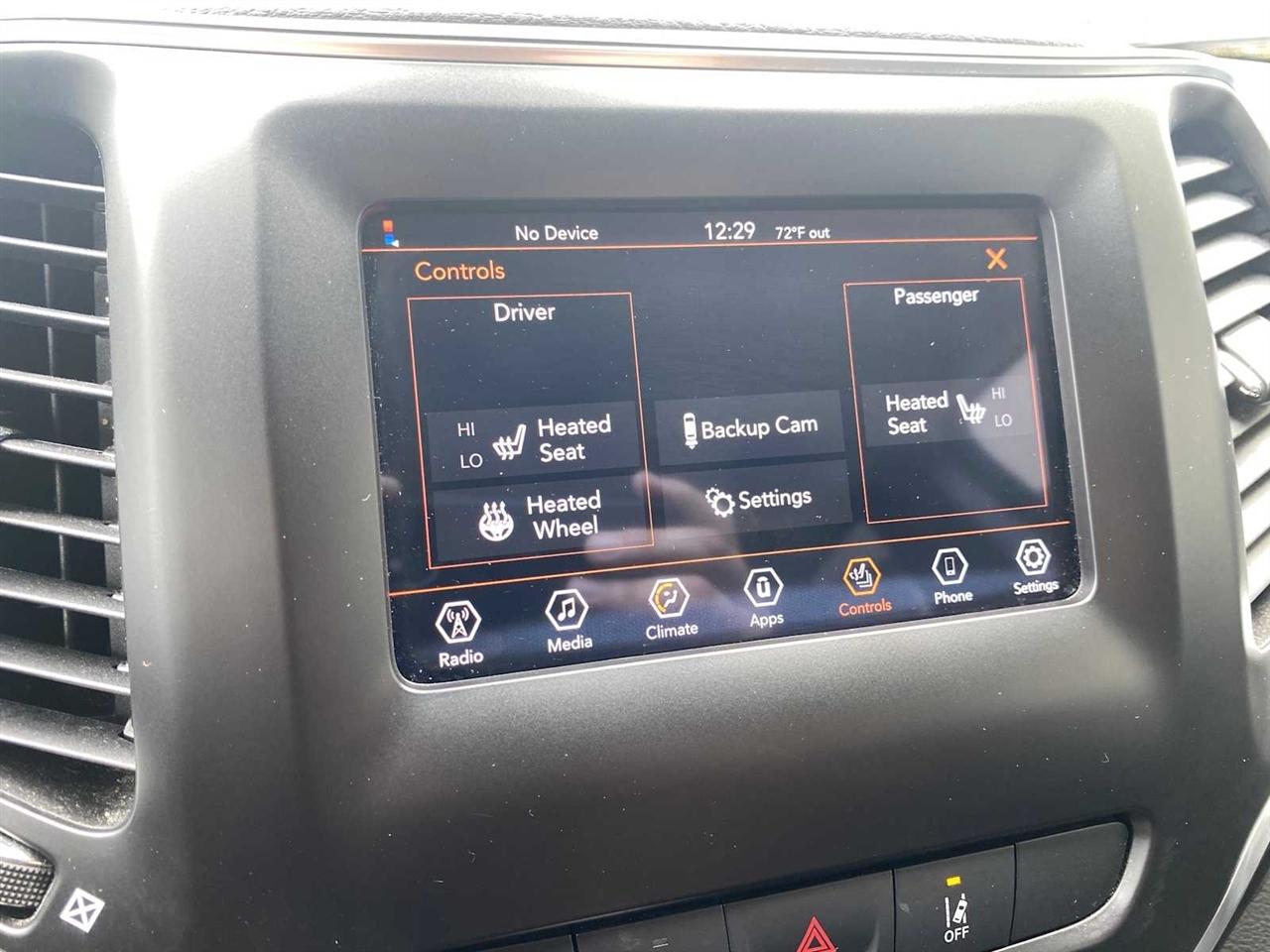 Jeep Cherokee Latitude LUX 4D SUV 4WD 2021
