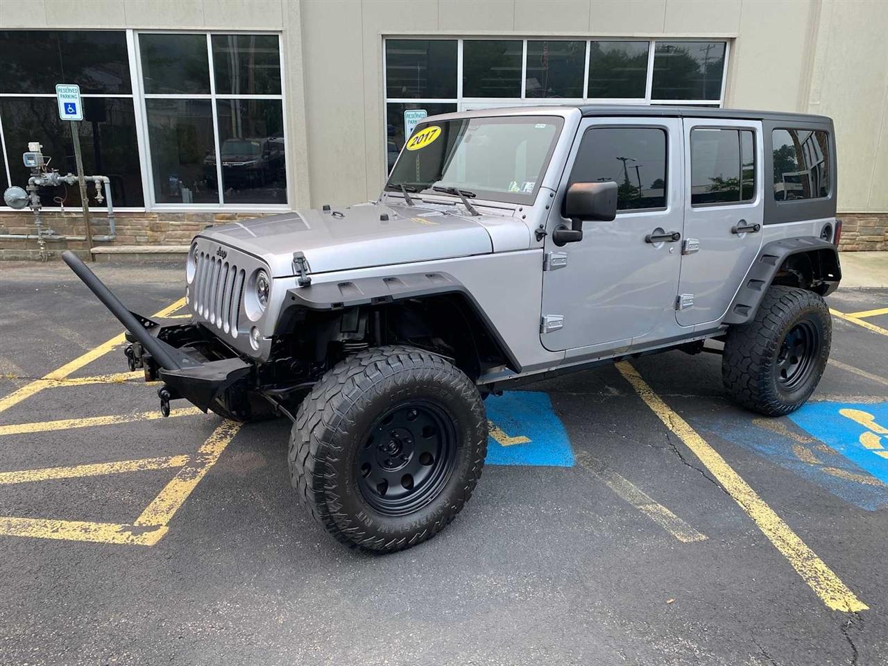 Jeep Wrangler Unlimited Sport 4WD 2017