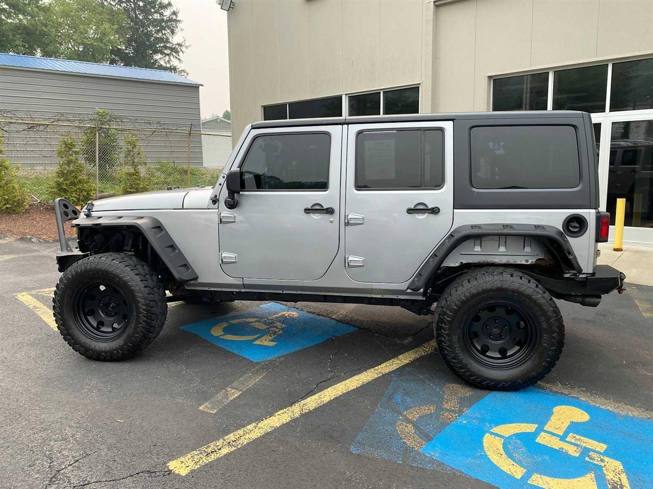 Jeep Wrangler Unlimited Sport 4WD 2017