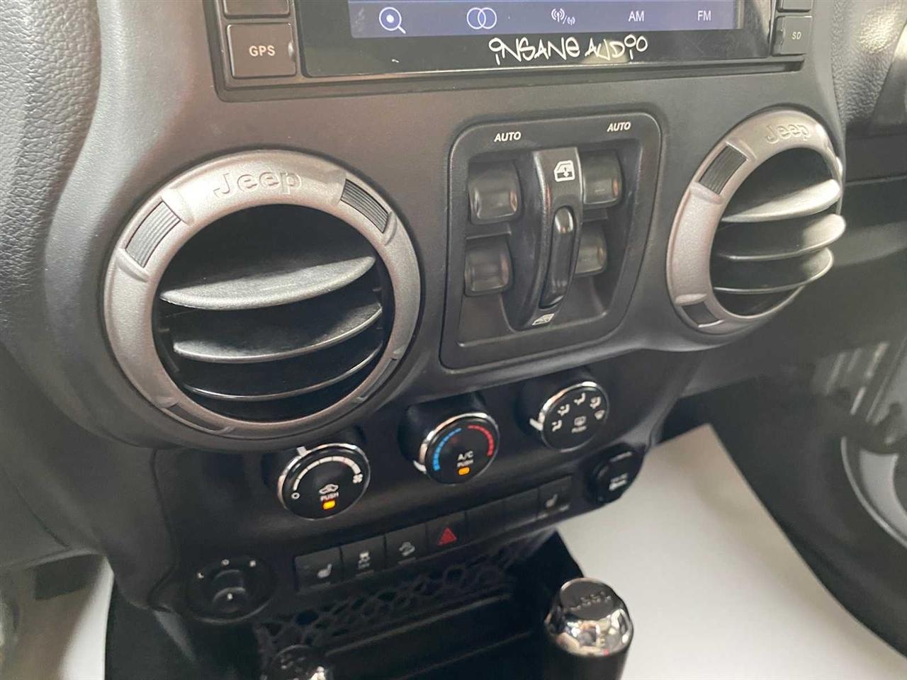 Jeep Wrangler Unlimited Sport 4WD 2017