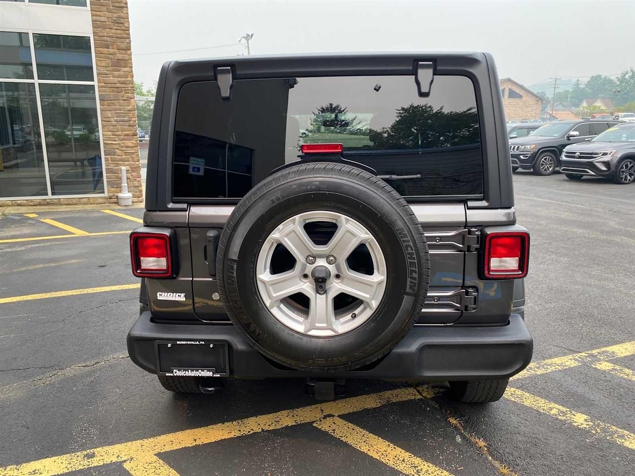 Jeep Wrangler Unlimited Sport 2019