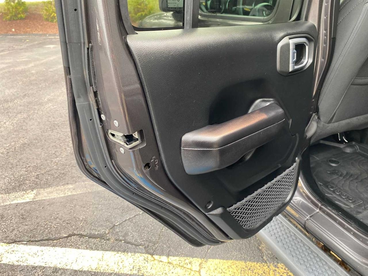 Jeep Wrangler Unlimited Sport 2019