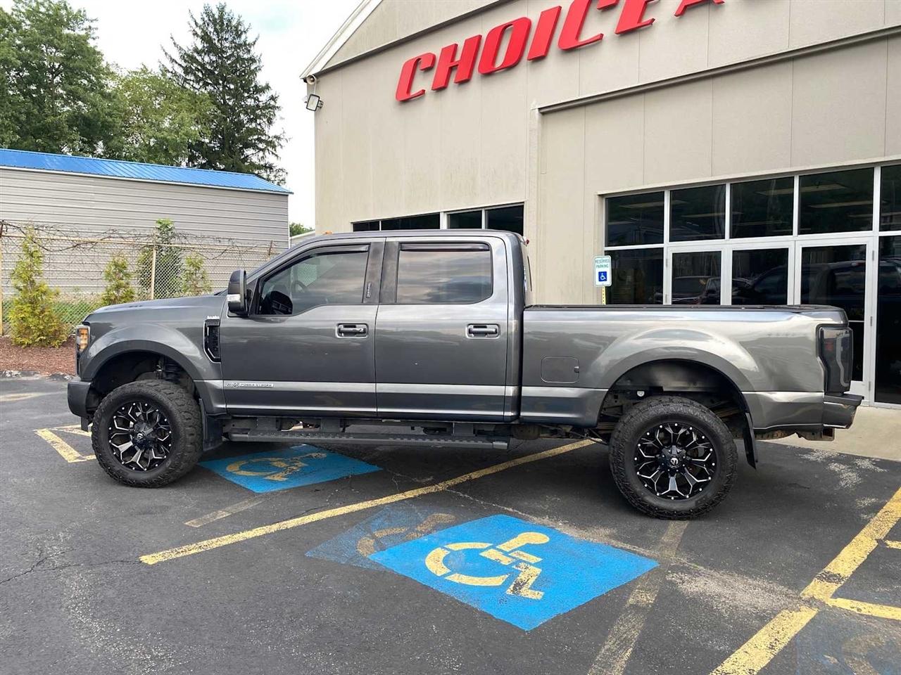 Ford F-350 SD Lariat Crew Cab 4WD 2019