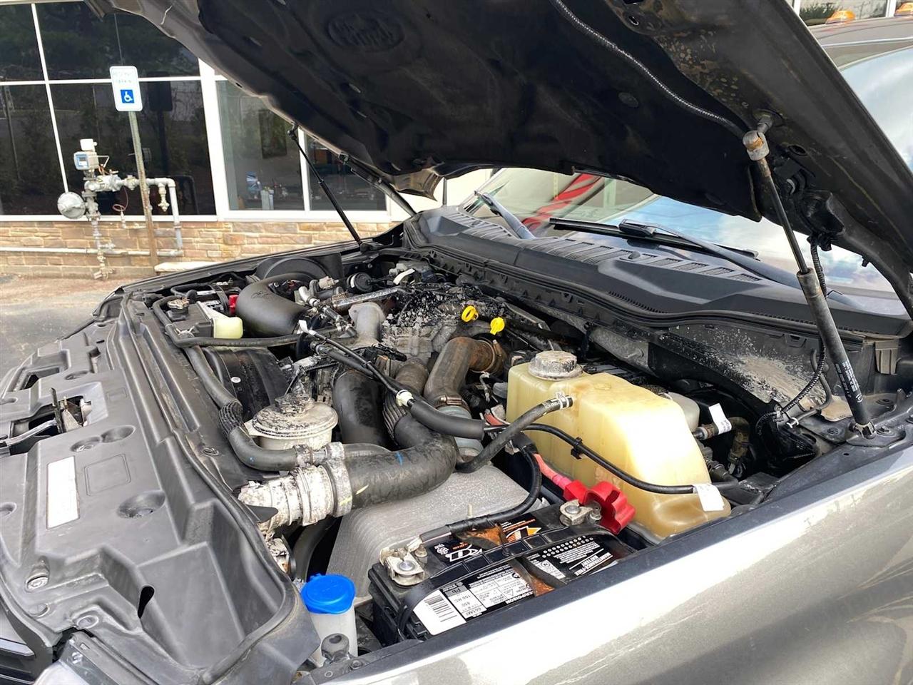Ford F-350 SD Lariat Crew Cab 4WD 2019