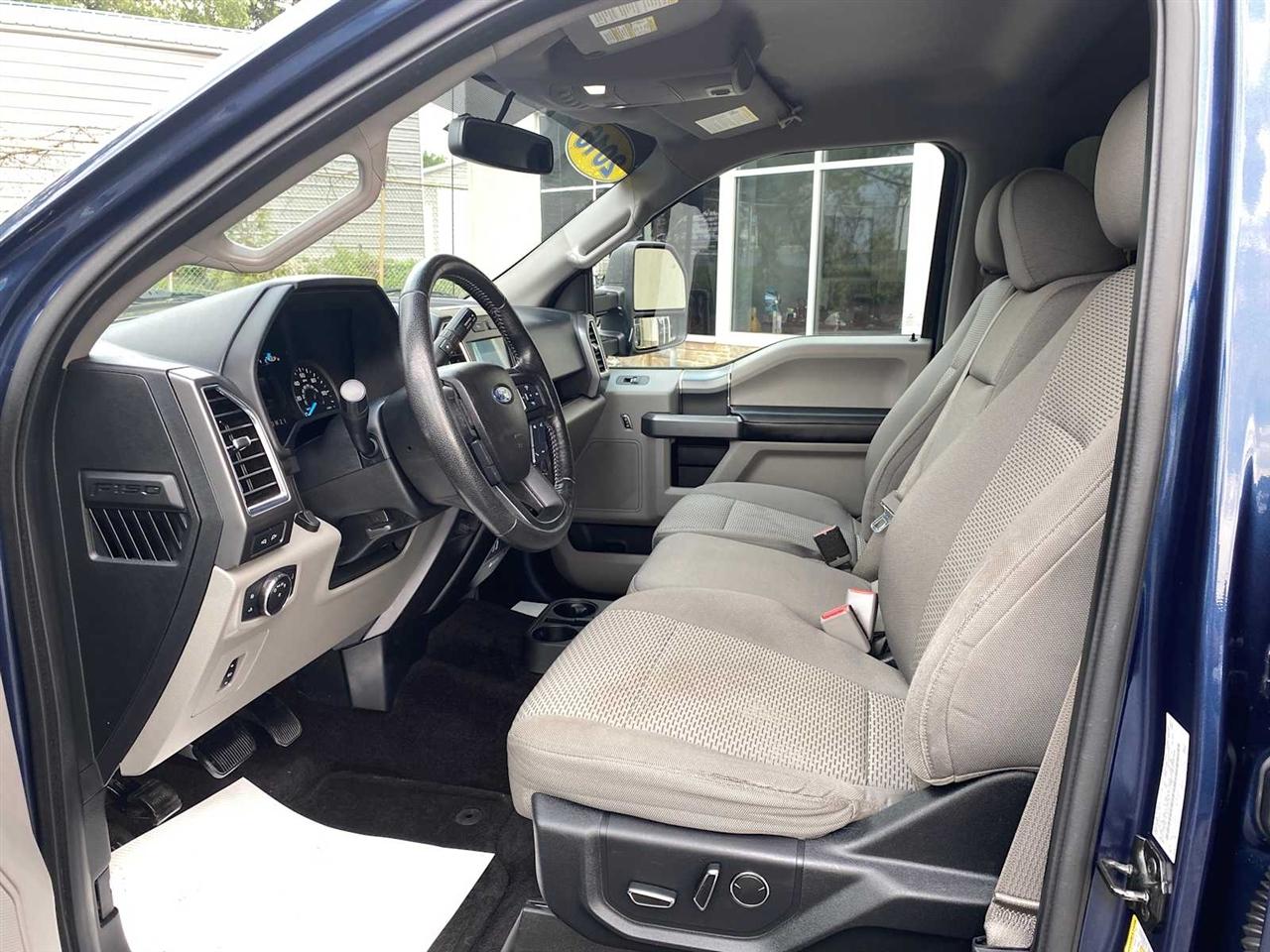 Ford F-150 XLT SuperCrew 6.5-ft Box 4WD 2016