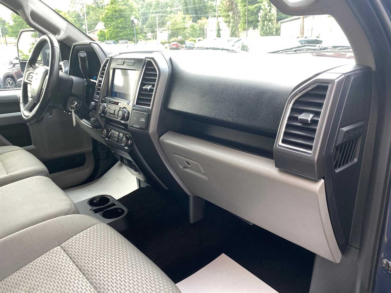 Ford F-150 XLT SuperCrew 6.5-ft Box 4WD 2016