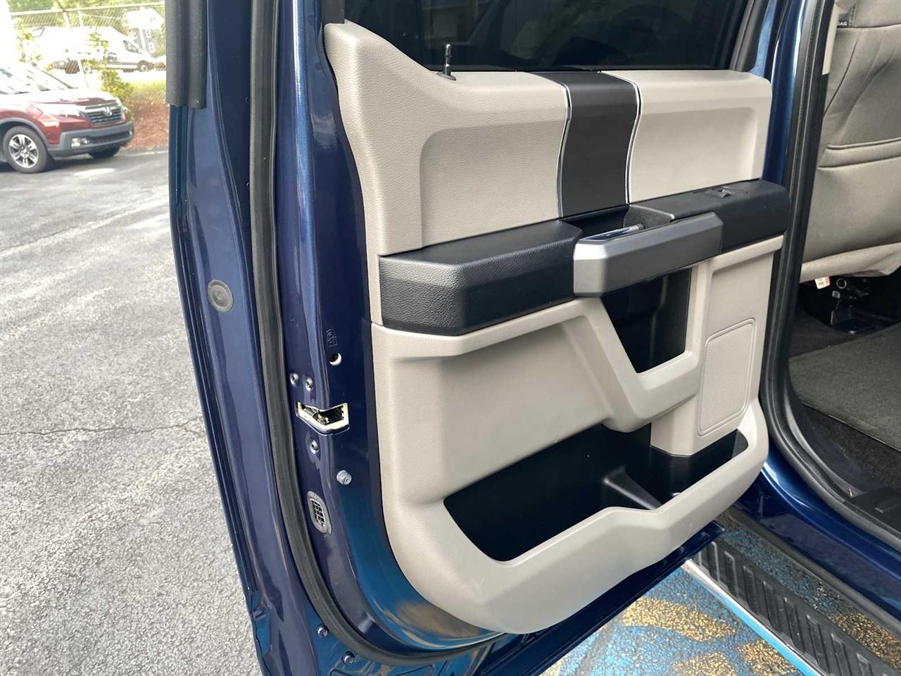 Ford F-150 XLT SuperCrew 6.5-ft Box 4WD 2016