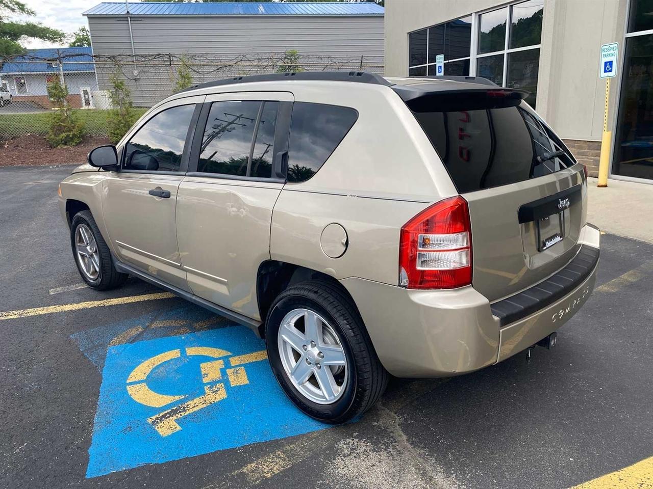 Jeep Compass Sport FWD 2009
