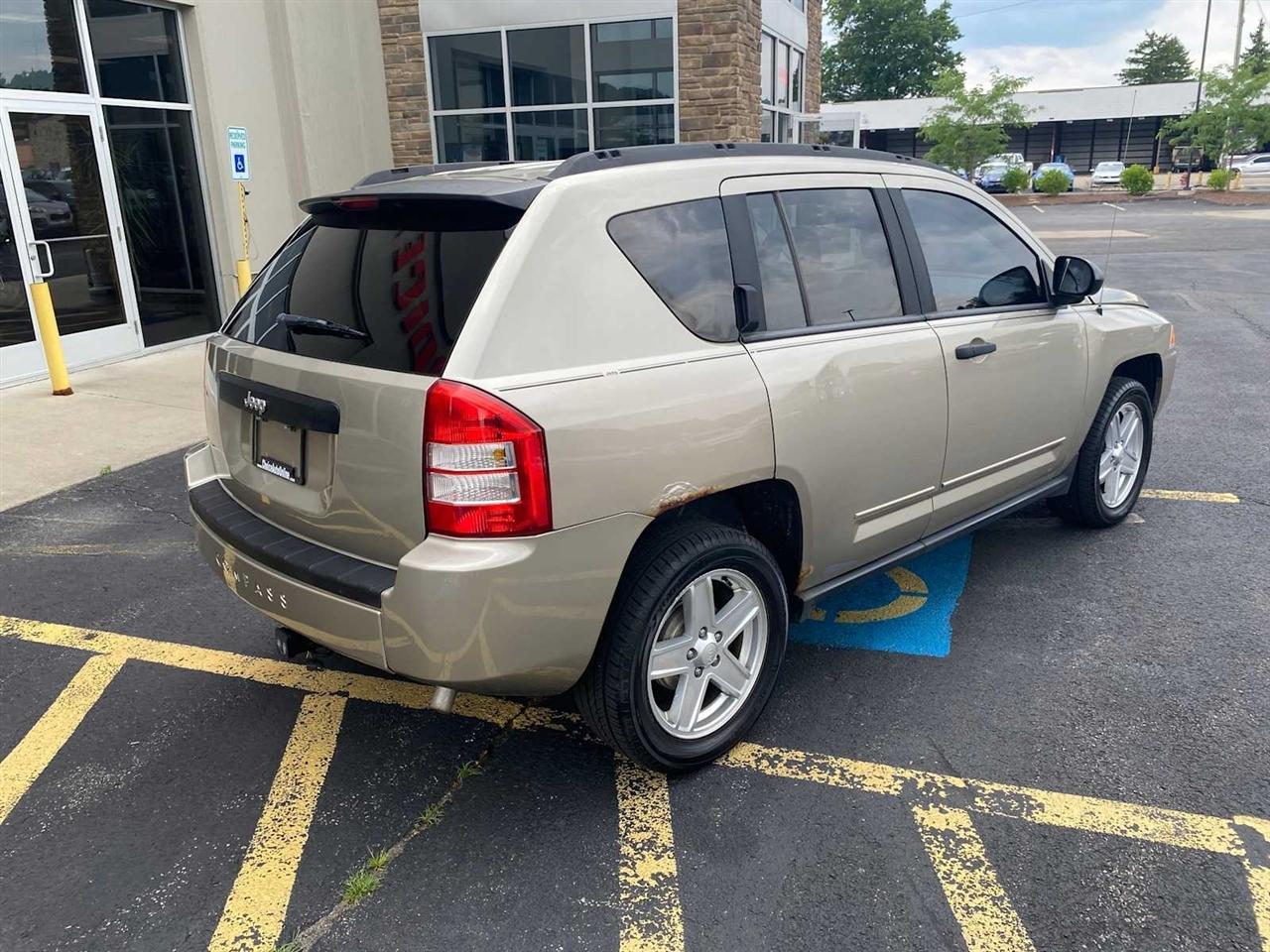 Jeep Compass Sport FWD 2009