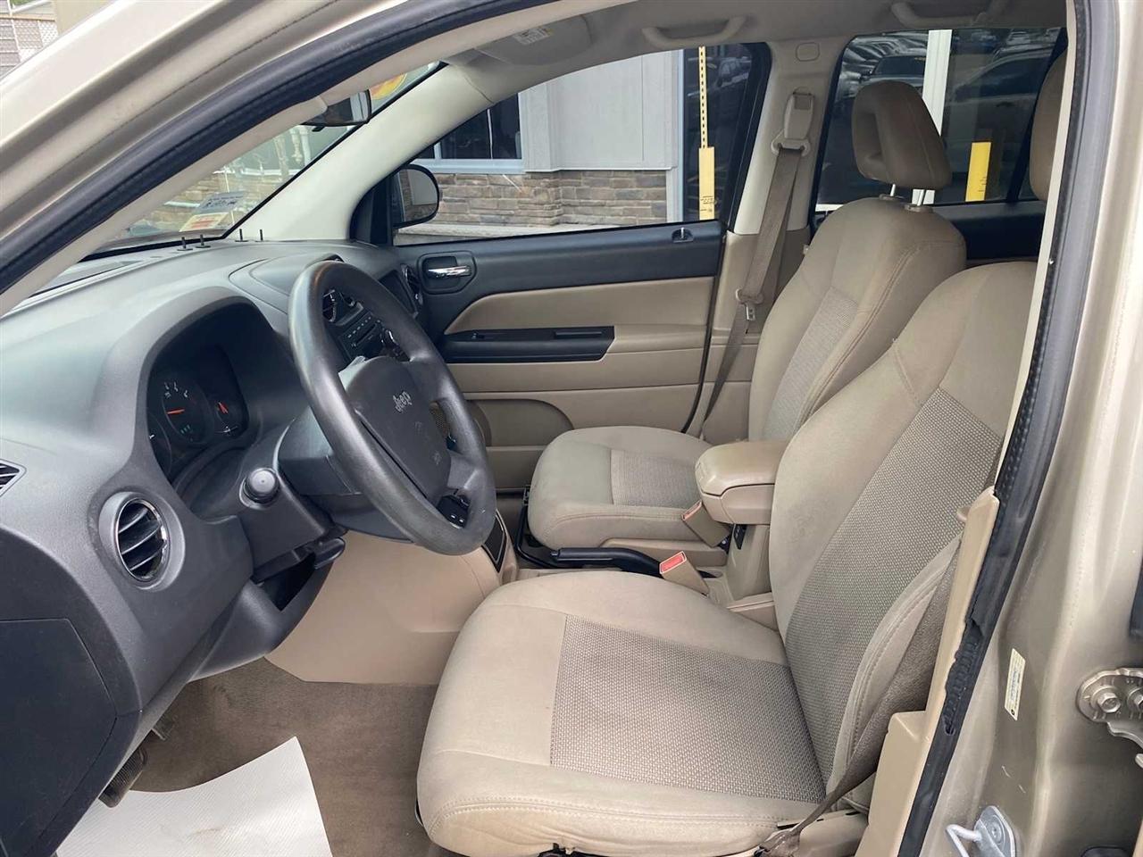 Jeep Compass Sport FWD 2009