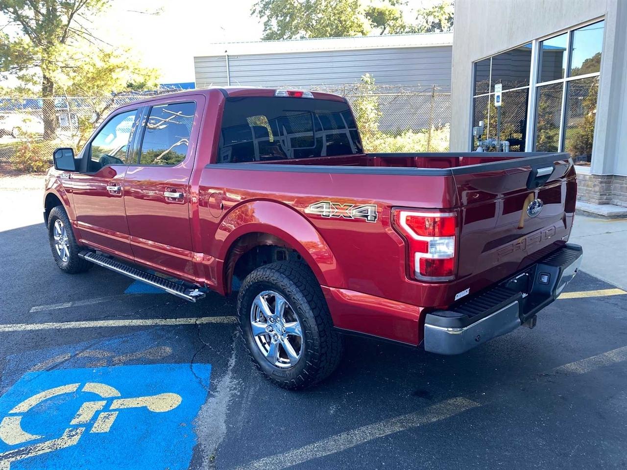 Ford F-150 XLT SuperCrew 5.5-ft. Bed 4WD 2018