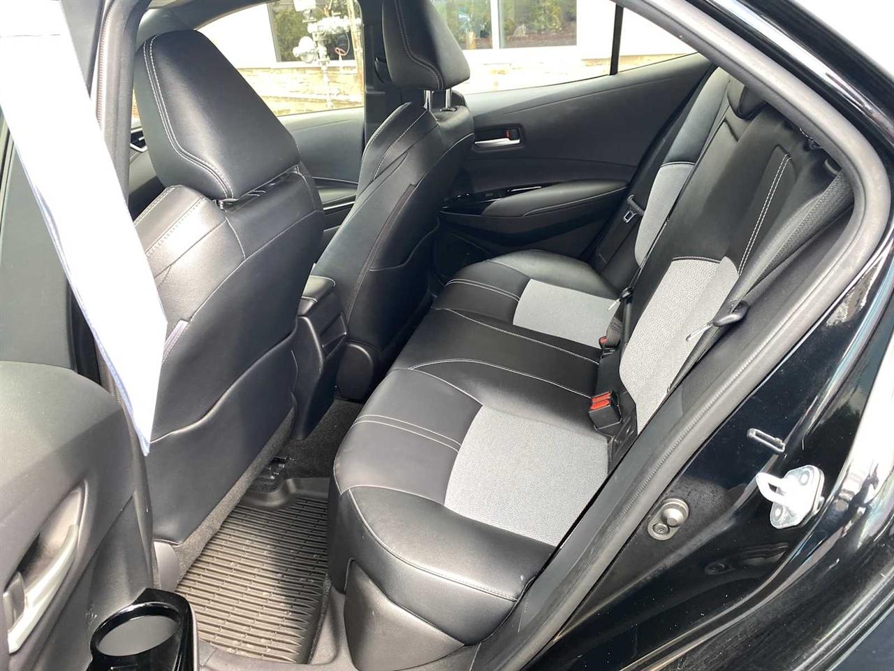 Toyota Corolla XSE Hatchback CVT 2021