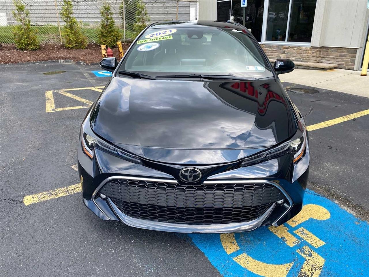 Toyota Corolla XSE Hatchback CVT 2021