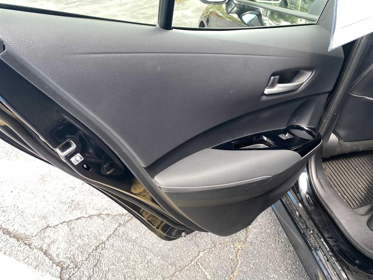 Toyota Corolla XSE Hatchback CVT 2021