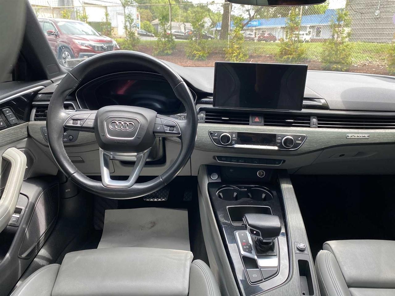 Audi A4 Prestige quattro 2023